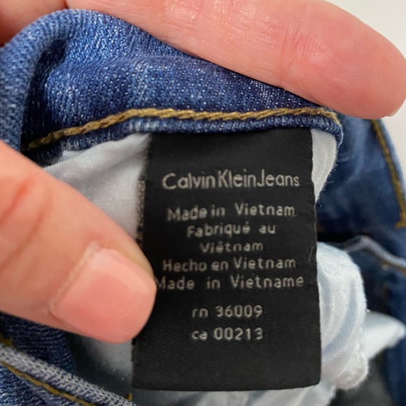 🌸Calvin Klein Slim Boyfriend Size 30🌸 - Picture 4 of 4